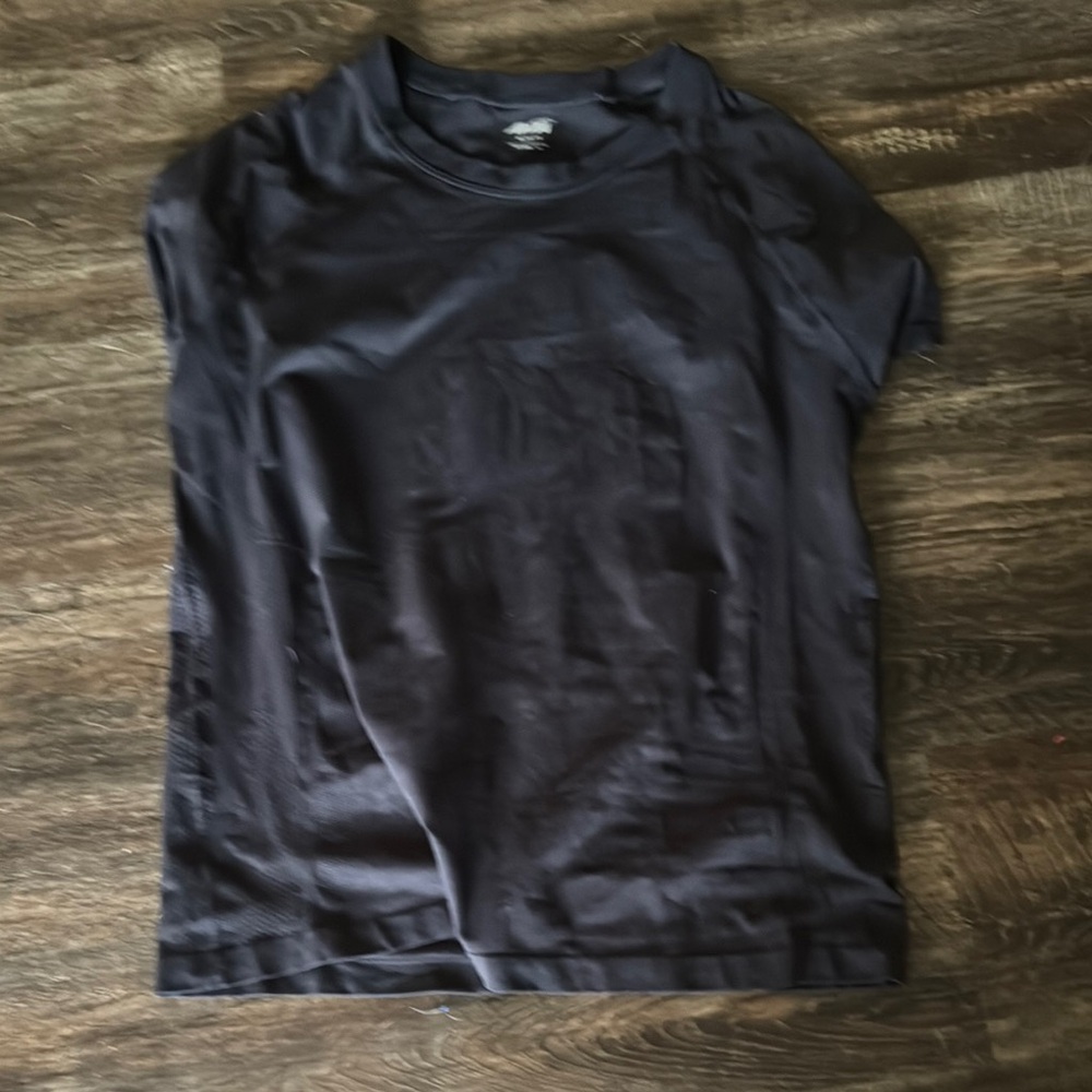Avia Classic Black Tee XL